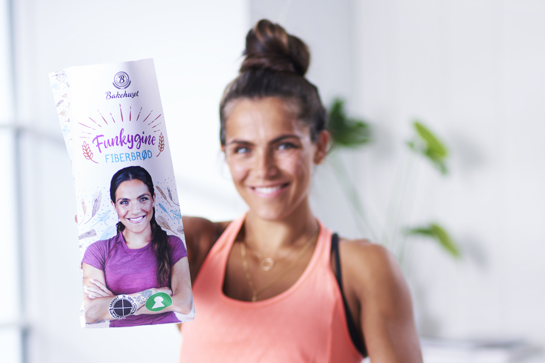 Stor br&oslash;dte_6er p&aring; terningen til V&aring;re Groveste Grovbr&oslash;d og Funkygine Fiberbr&oslash;d_stotte.jpg