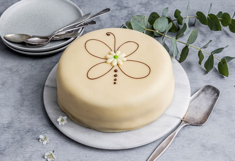 marsipankake 8bit.JPG