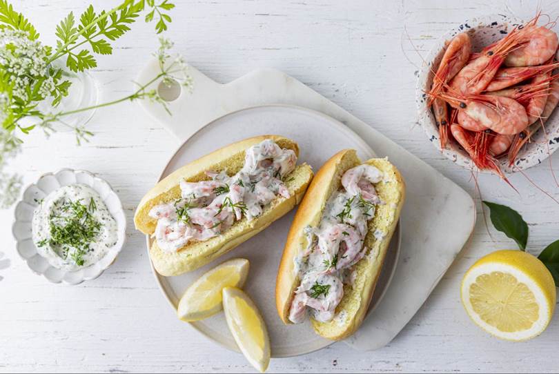 Brioche med hjemmelaget rekesalat.JPG